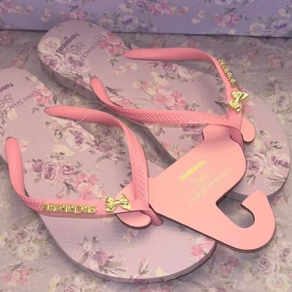 NEW Havaianas X LOVESHACKFANCY Pink Floral Sandals with Gold Details size